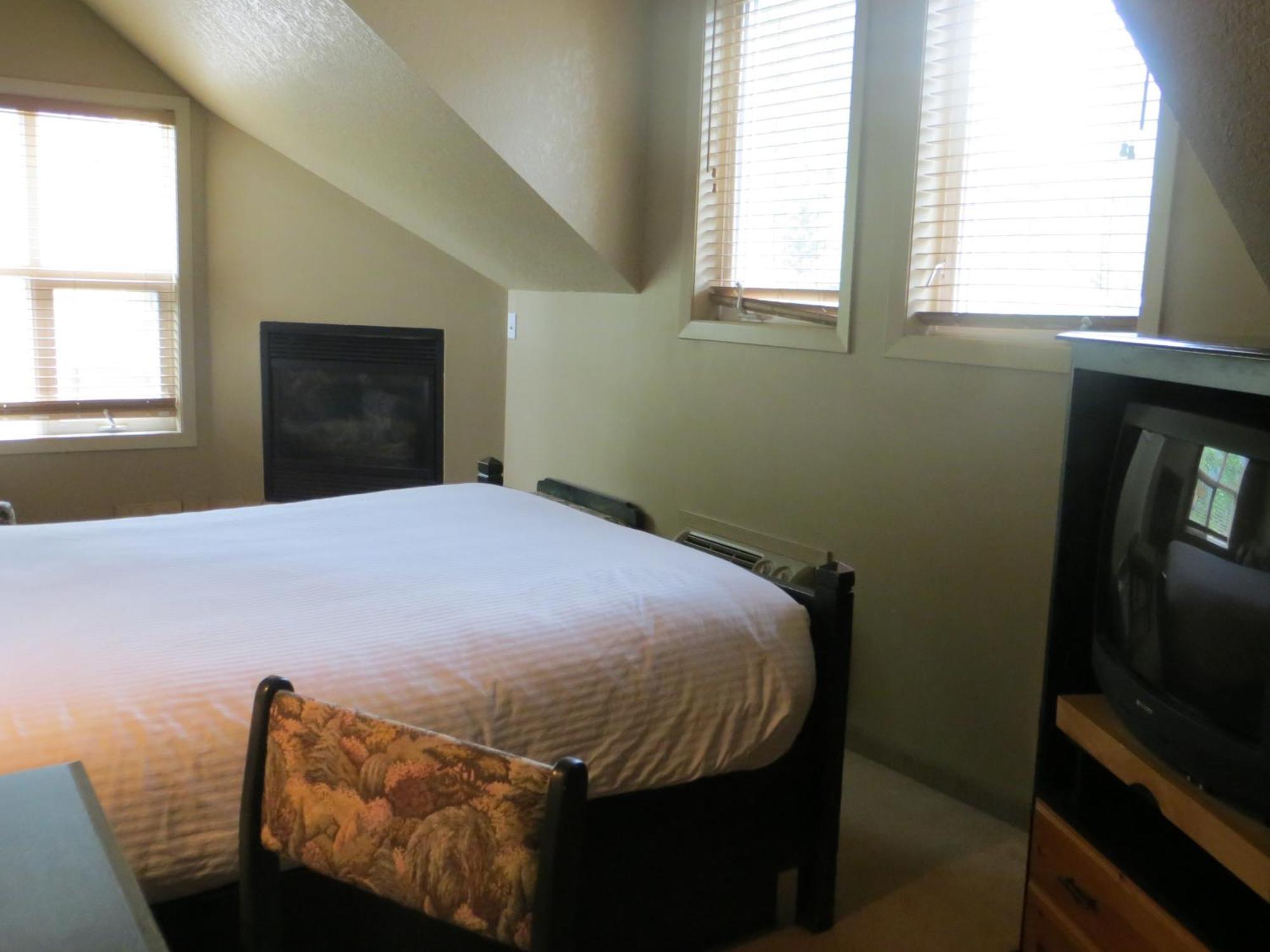 Waterton Lakes Lodge Resort Ruang foto